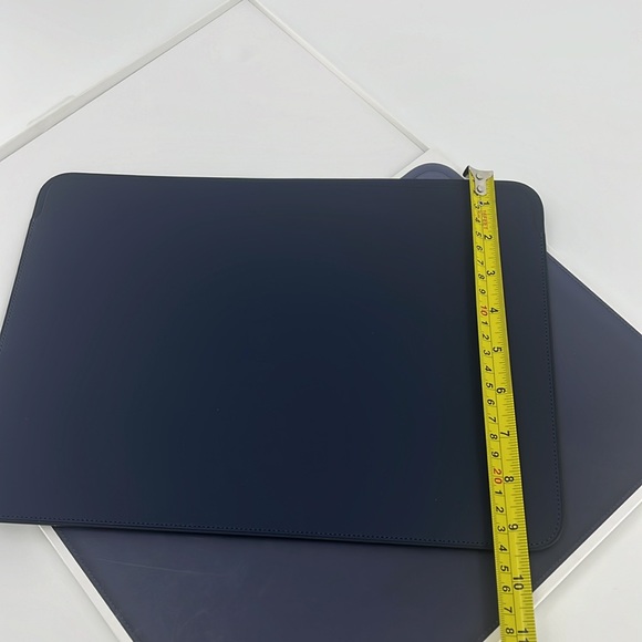 MACBOOK AIR/MACBOOK PRO (13-inch) Leather Sleeve Midnight Blue EUC - Picture 10 of 16